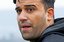 Titel:  Beschreibung: Er hat Newroz in die Bezirksliga geführt, jetzt aber keine Zeit mehr: Serhat Kaplan, der Sportliche Leiter des kurdischen Klubs.