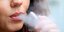Immer mehr Jugendliche rauchen E-Zigarette – warum manche Vapes zum schnellen Tod führen können und wie Eltern eingreifen sollten, erklärt eine Expertin aus Hildesheim