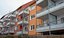 Titel:  Beschreibung: Die beiden Gebäude an der Heinestraße gehörten vorher der Stadt Elze und wurden zum Teil als Obdachlosenunterkünfte genutzt.