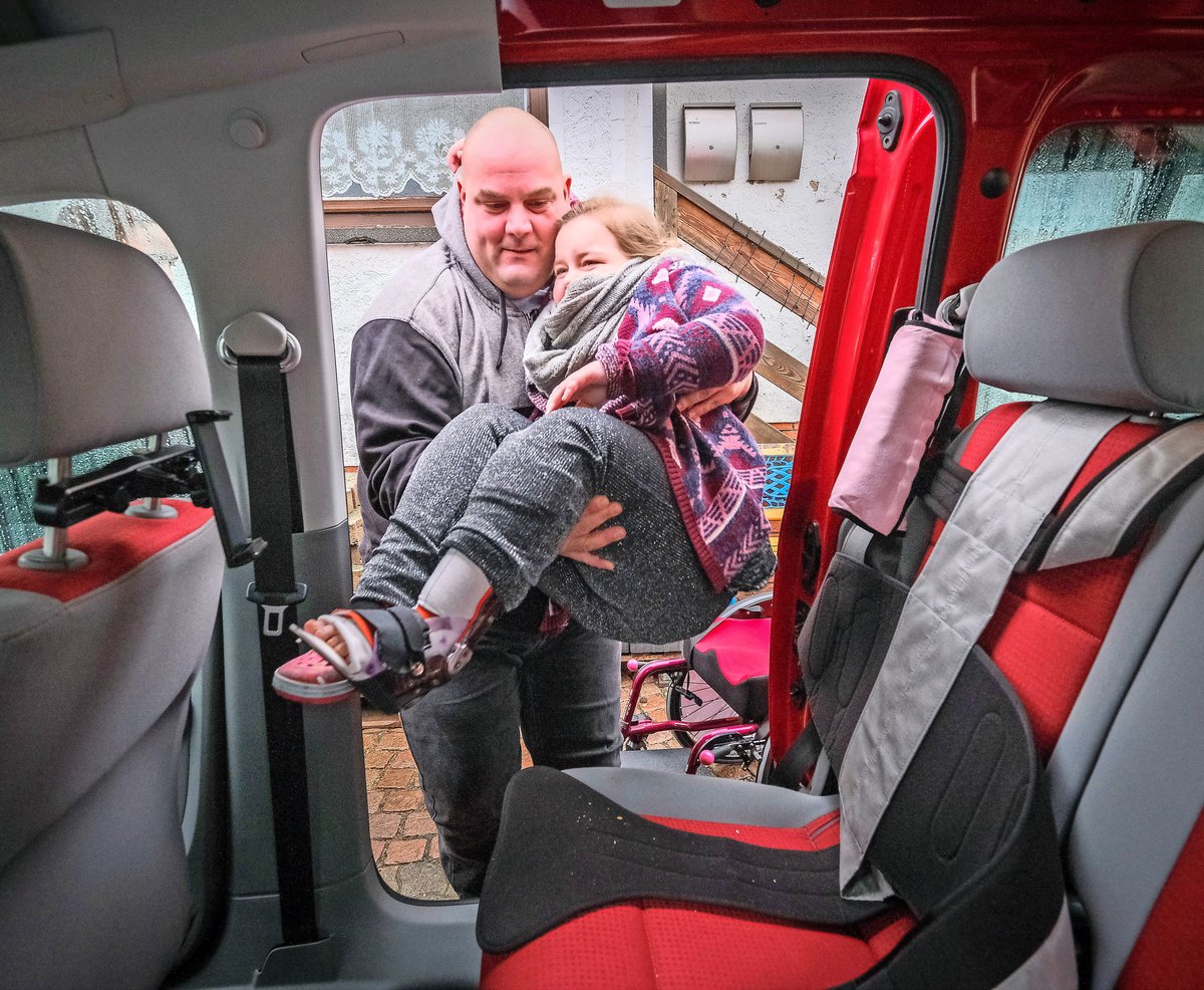 Ohne Papa kommt Nele nicht ins Auto - Hildesheimer Allgemeine