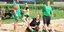 Beachhandball in Barfelde: Die „Familiy Affairs“ sind im „Sandkasten“ eine Klasse für sich