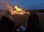 Titel: Vorzeitiges Entzünden des Osterfeuers Gronau 2026 Beschreibung: