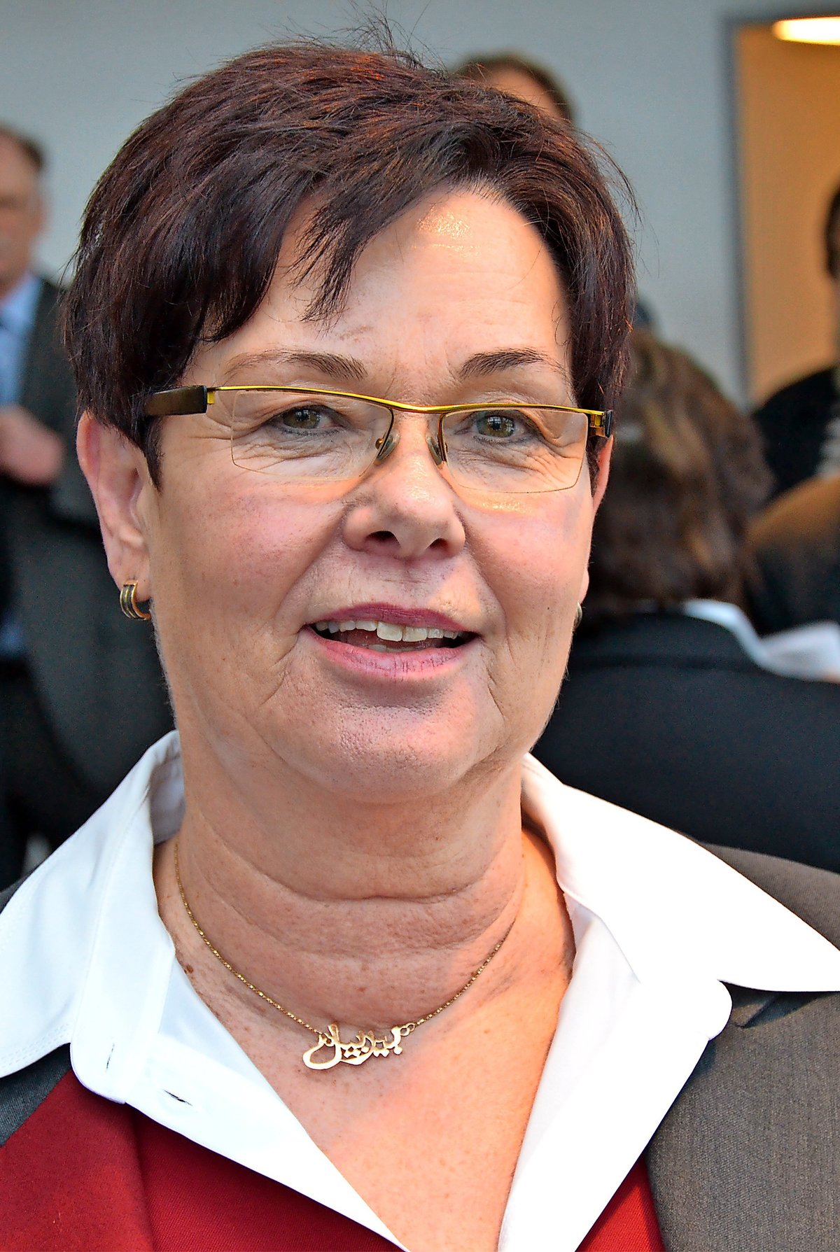 „Die Oberin“ geht König gibt Amt ab