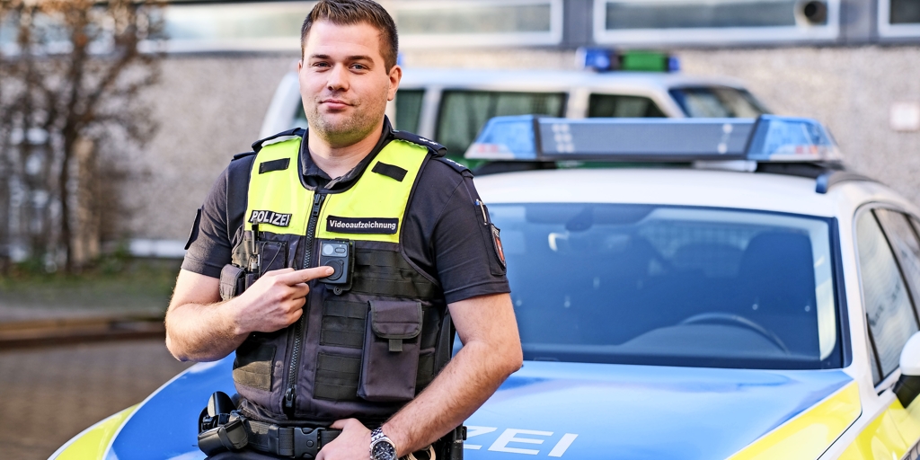 Achtung Aufnahme Polizei Setzt Ab Sofort Bodycams Ein Hildesheimer Allgemeine