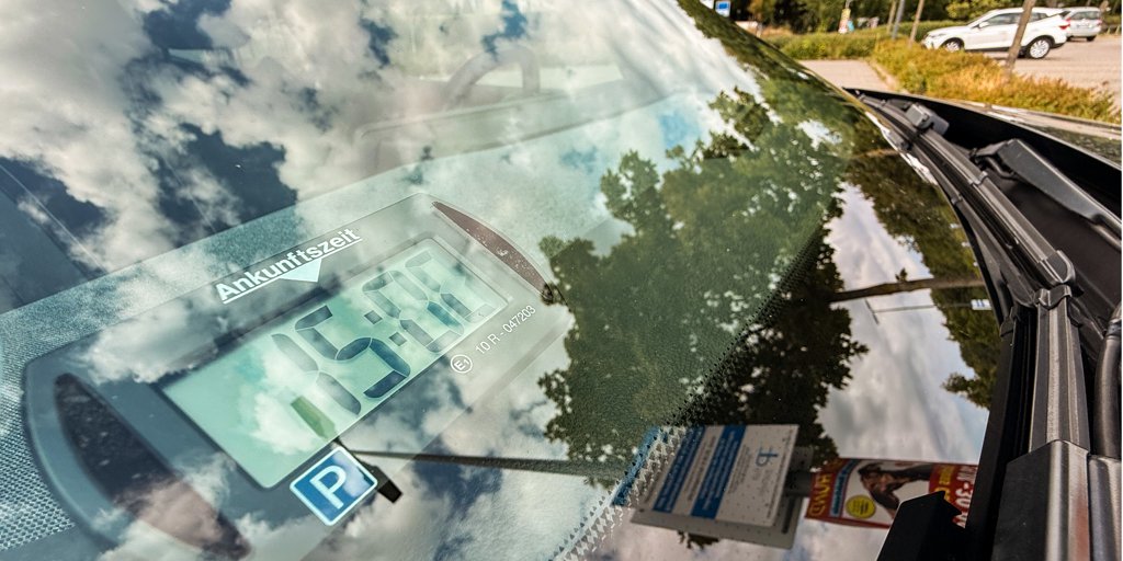 Speed camera detectors and dashcams in cars: Which gadgets are allowed ...