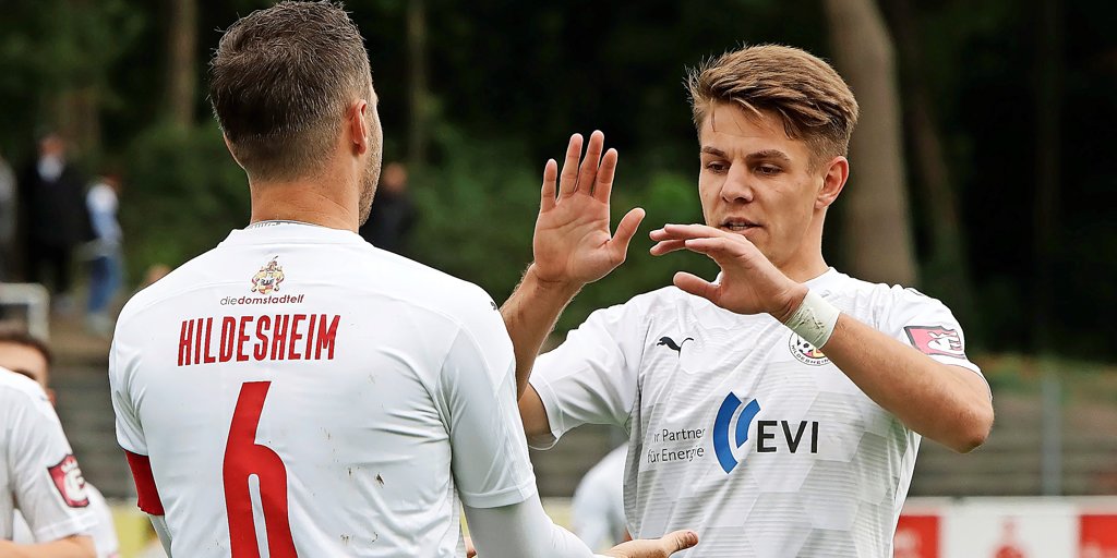 VfV 06 gewinnt nach PokalGala auch