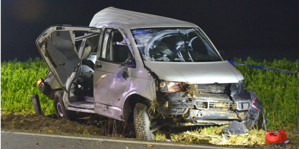 Tödlicher Unfall im Kreis Hildesheim: Fahrer stirbt an Unglücksort ...