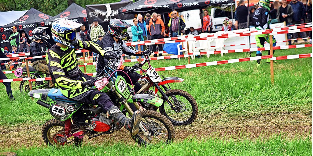 Galerie Die besten Bilder vom Mofarennen