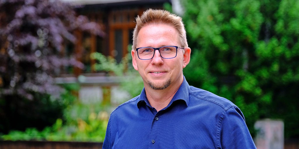 Wie der ehemalige IT-Chef der EVI Hildesheim zur Sicherheit der kritischen Infratsruktur Deutschlands beiträgt