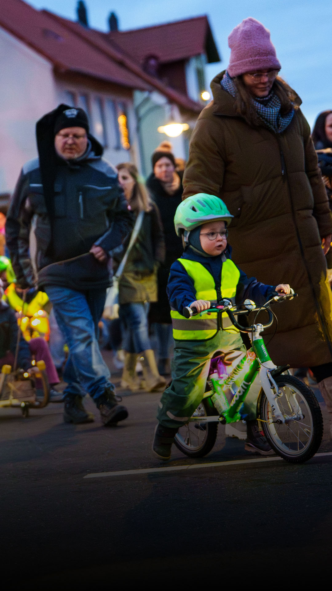 Vierte Kinderlichterfahrt in Algermissen