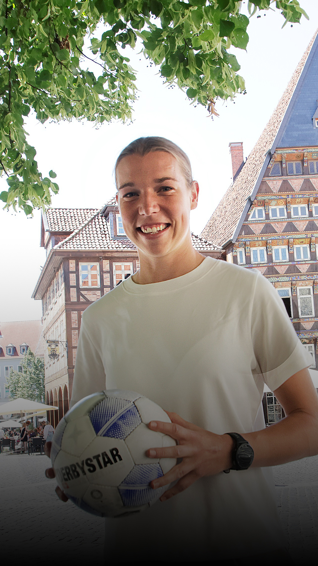 Die Hildesheimerin Melina Loeck ist Profi-Fußballerin