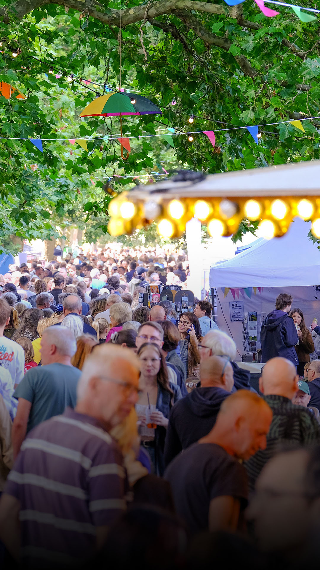 Buntes Treiben bei der Kulturmeile in der Sedanallee