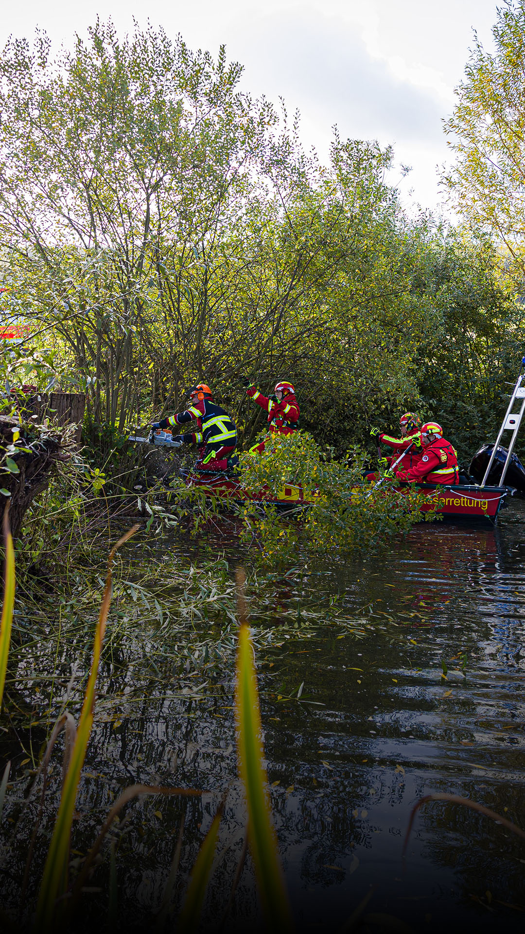 Einsatz am Teich oberhalb von Wendhausen