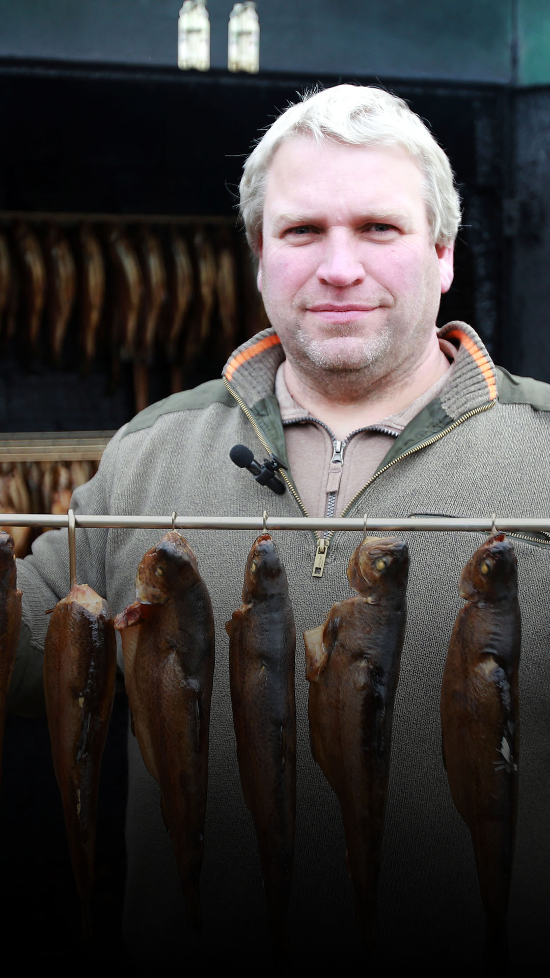 Tobias Siehl betreibt eine Forellenzucht in Rheden